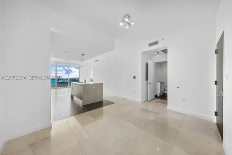 900 Biscayne Boulevard Miami FL 33132