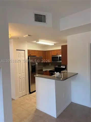 906 SW 143rd Avenue Pembroke Pines FL 33027