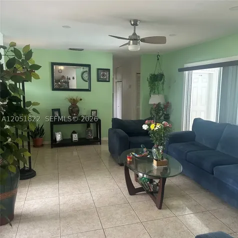930 NW 180th Terrace Miami Gardens FL 33169