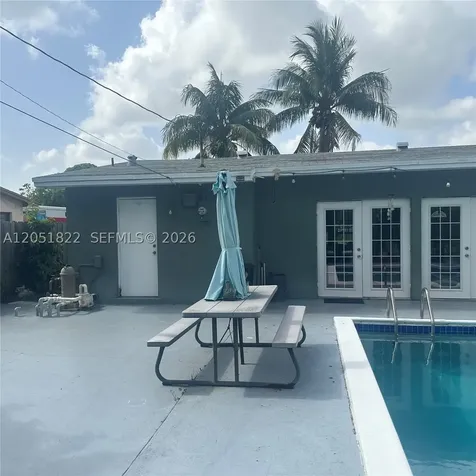 930 NW 180th Terrace Miami Gardens FL 33169