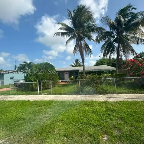 930 NW 180th Terrace Miami Gardens FL 33169