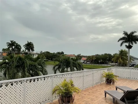 15350 SW 11 Street Miami FL 33178