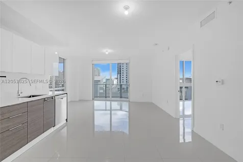 1010 SW 2nd Avenue Miami FL 33130