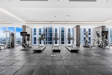 1010 SW 2nd Avenue Miami FL 33130