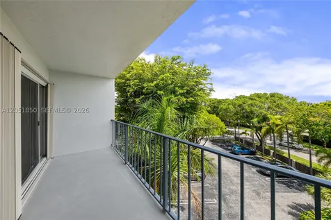 7900 Camino Circle Miami FL 33143