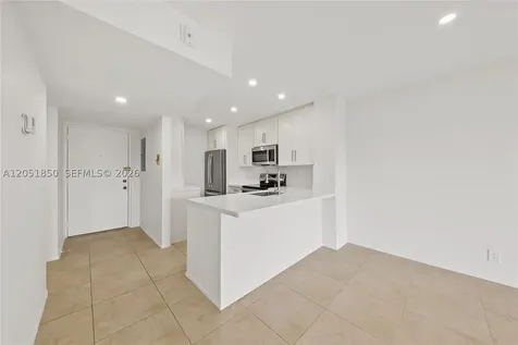 7900 Camino Circle Miami FL 33143