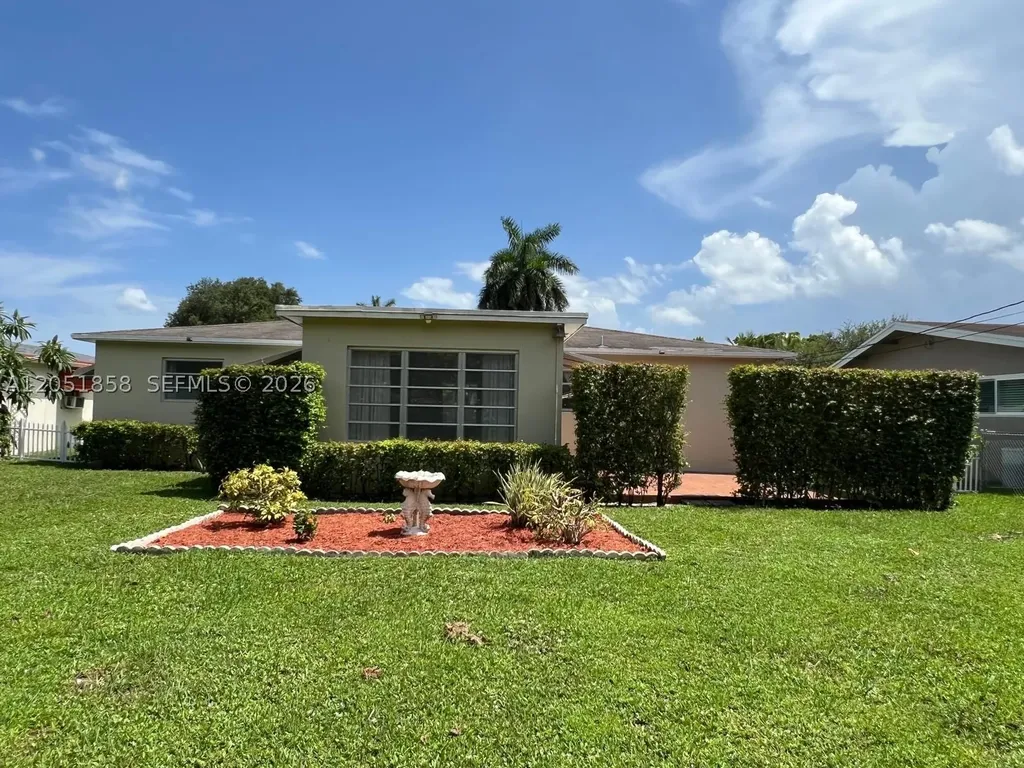 5637 Jefferson Street Hollywood FL 33023