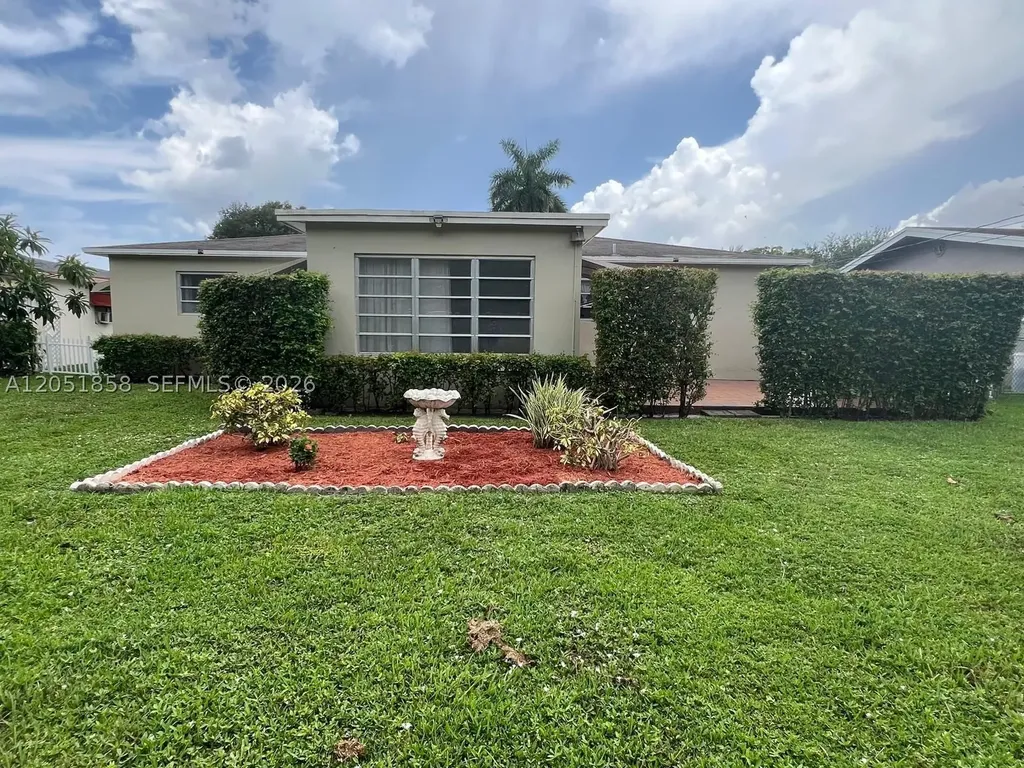 5637 Jefferson Street Hollywood FL 33023