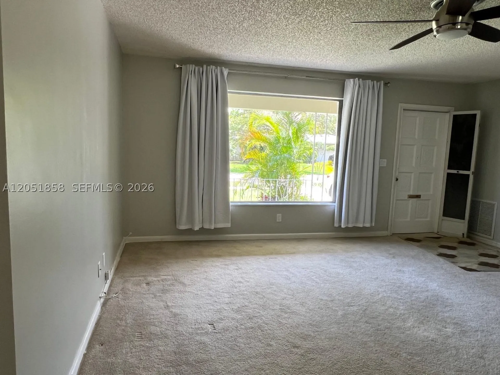 5637 Jefferson Street Hollywood FL 33023
