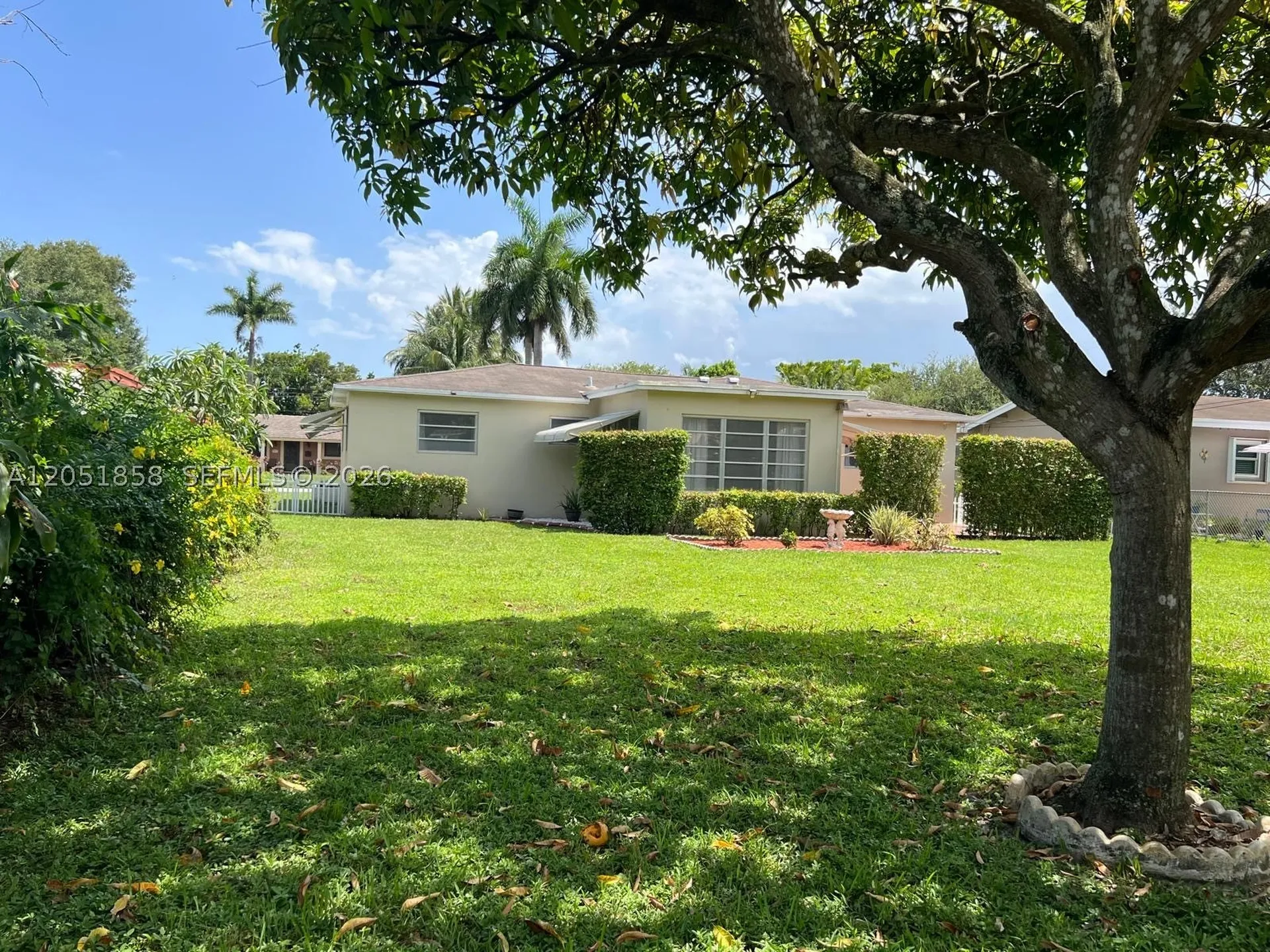 5637 Jefferson Street Hollywood FL 33023