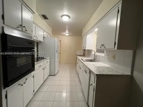 5637 Jefferson Street Hollywood FL 33023