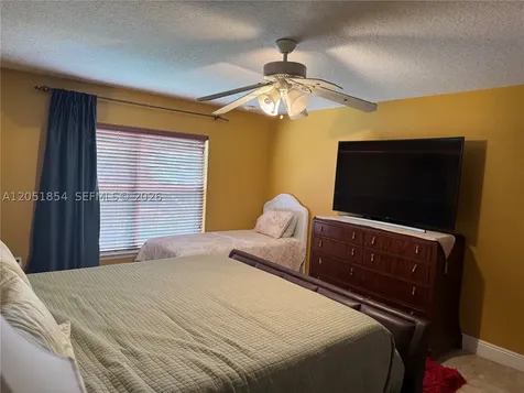 402 SE Crosspoint Drive Port St. Lucie FL 34983