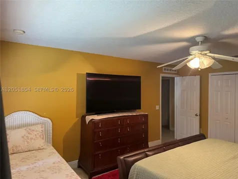 402 SE Crosspoint Drive Port St. Lucie FL 34983