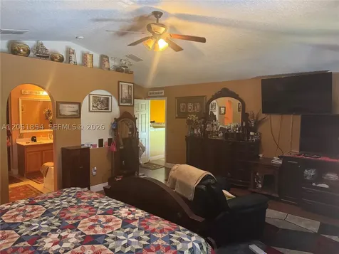 402 SE Crosspoint Drive Port St. Lucie FL 34983