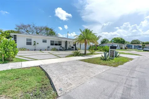 2830 NW 156th Street Miami Gardens FL 33054