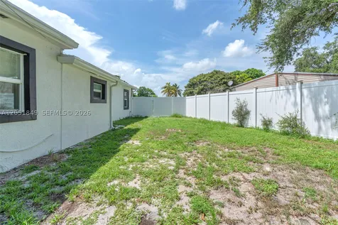 2830 NW 156th Street Miami Gardens FL 33054
