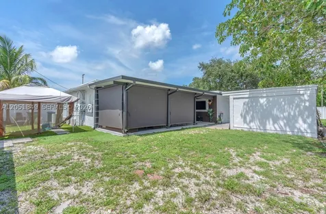 2830 NW 156th Street Miami Gardens FL 33054