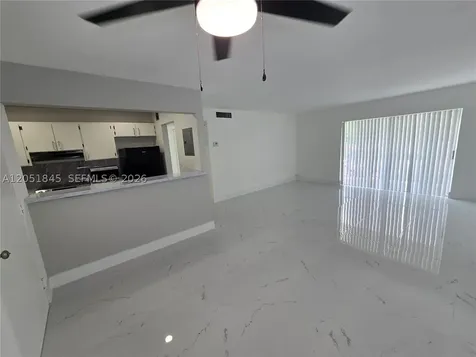 10375 N Kendall Drive Miami FL 33176