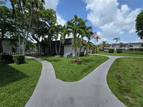 10375 N Kendall Drive Miami FL 33176