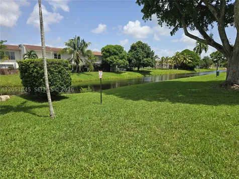 10375 N Kendall Drive Miami FL 33176