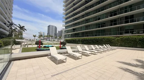 1111 SW 1st Avenue Miami FL 33130