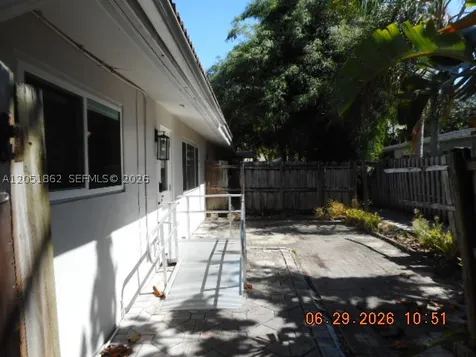 1613 NE 25th Street Wilton Manors FL 33305