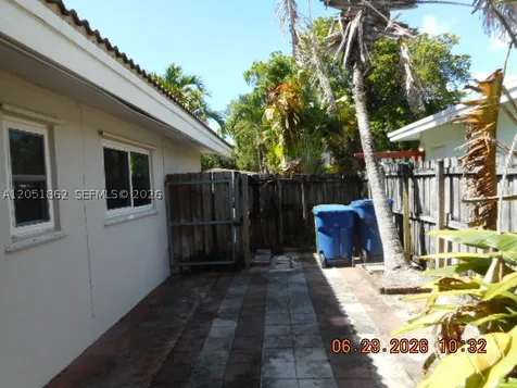 1613 NE 25th Street Wilton Manors FL 33305