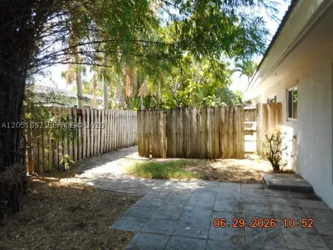1613 NE 25th Street Wilton Manors FL 33305