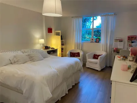 170 Ocean Lane Drive Key Biscayne FL 33149