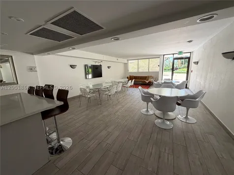 170 Ocean Lane Drive Key Biscayne FL 33149