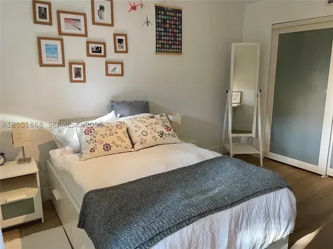 170 Ocean Lane Drive Key Biscayne FL 33149