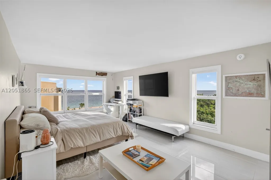 3000 E Sunrise Boulevard Fort Lauderdale FL 33304