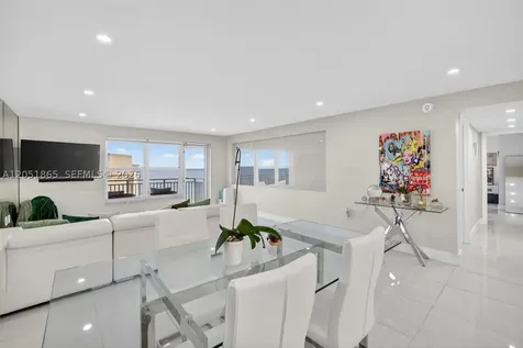 3000 E Sunrise Boulevard Fort Lauderdale FL 33304