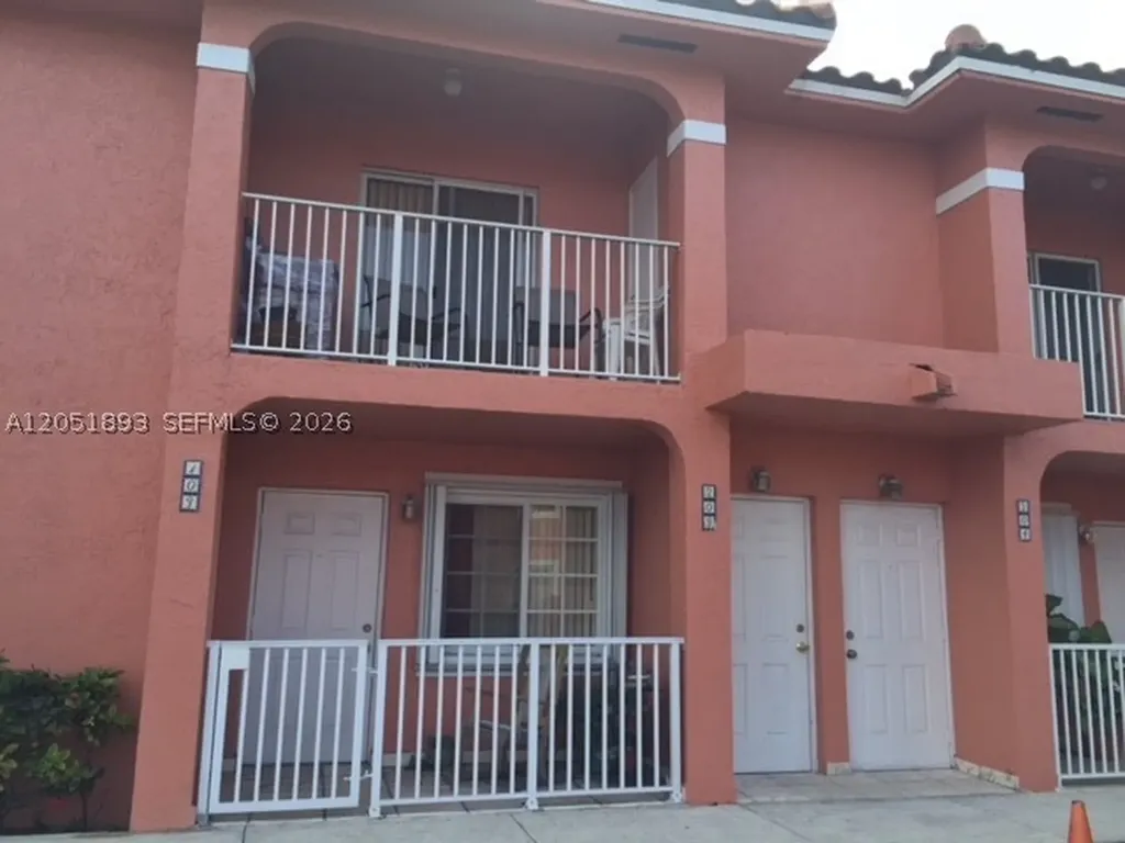 5810 W 18th Lane Hialeah FL 33012