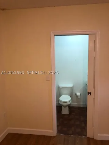 5810 W 18th Lane Hialeah FL 33012