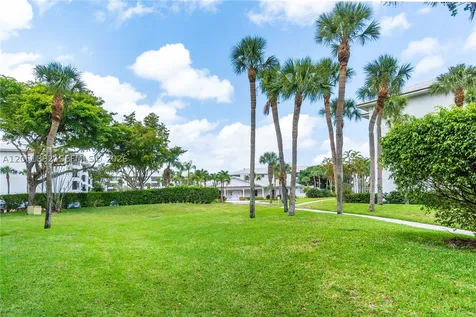3650 Whitehall Drive West Palm Beach FL 33401