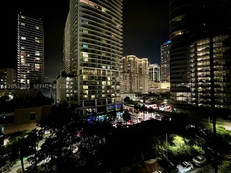 Miami FL 33131