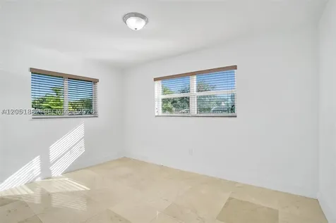 4519 W Park Road Hollywood FL 33021