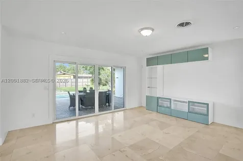 4519 W Park Road Hollywood FL 33021