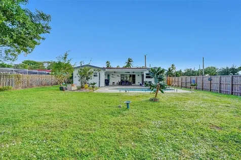 4519 W Park Road Hollywood FL 33021