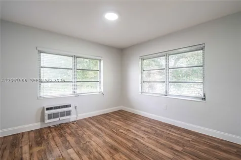 433 NE 82nd Street Miami FL 33138
