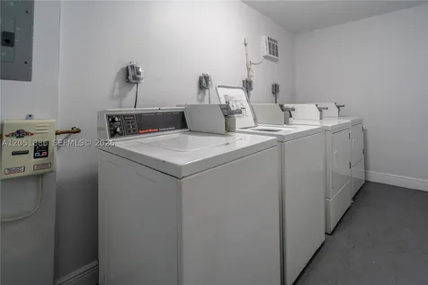 433 NE 82nd Street Miami FL 33138