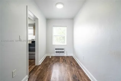 433 NE 82nd Street Miami FL 33138