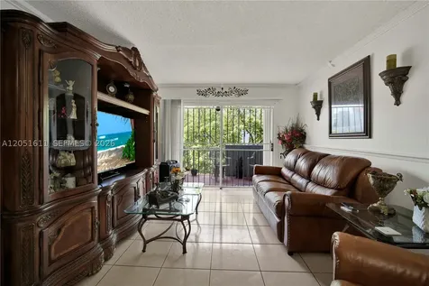 1755 W 60th Street Hialeah FL 33012