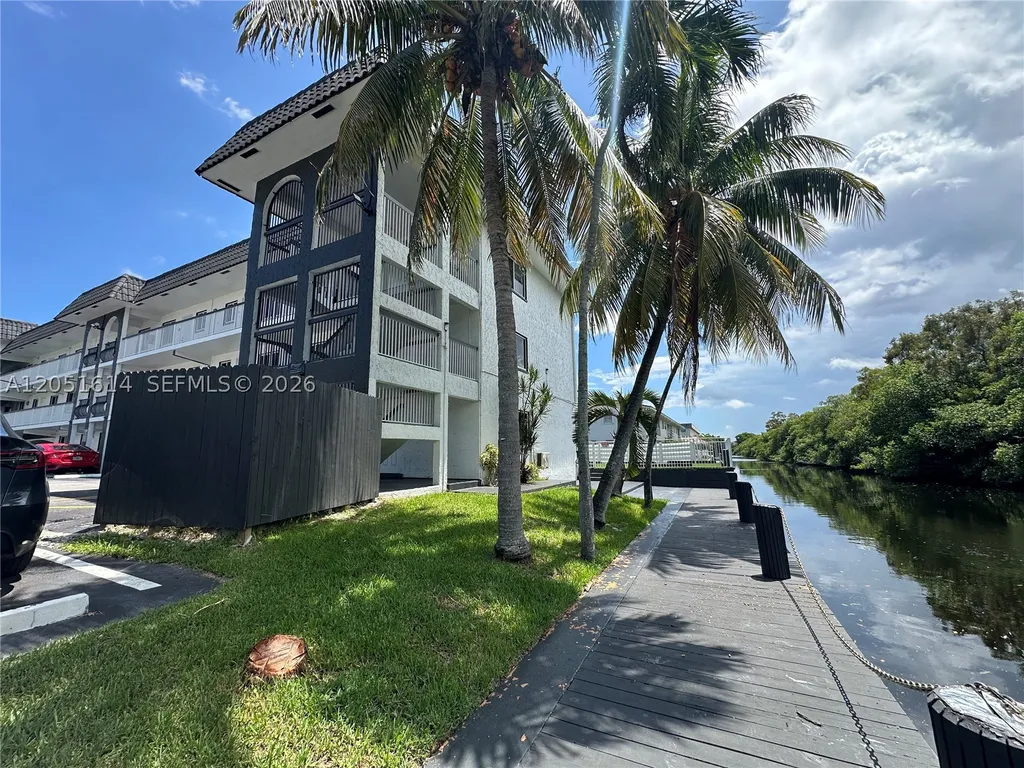 1400 NE 56th Street Fort Lauderdale FL 33334