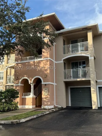 6466 Emerald Dunes Drive West Palm Beach FL 33411