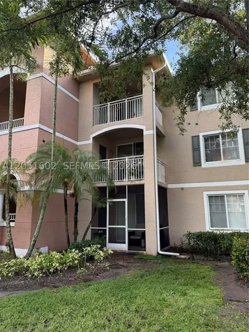6466 Emerald Dunes Drive West Palm Beach FL 33411