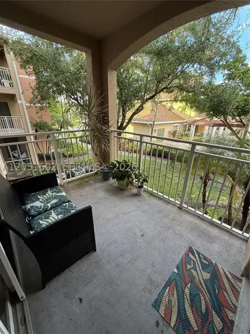 6466 Emerald Dunes Drive West Palm Beach FL 33411