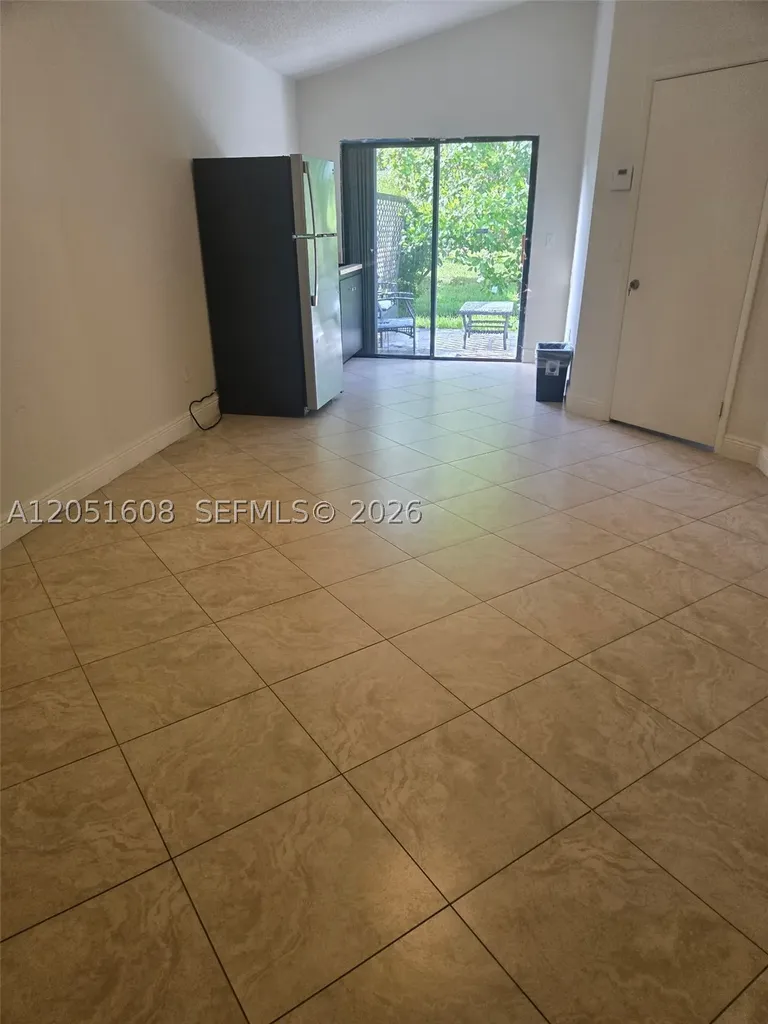 818 E Palm Run Drive North Lauderdale FL 33068