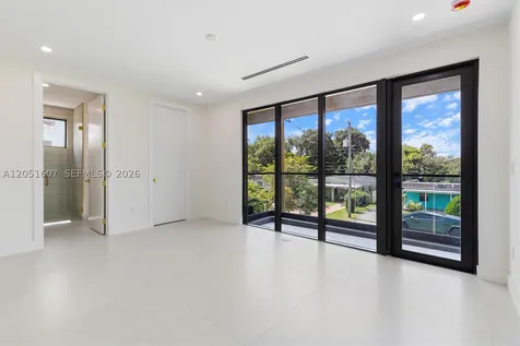 6359 SW 34th Street Miami FL 33155